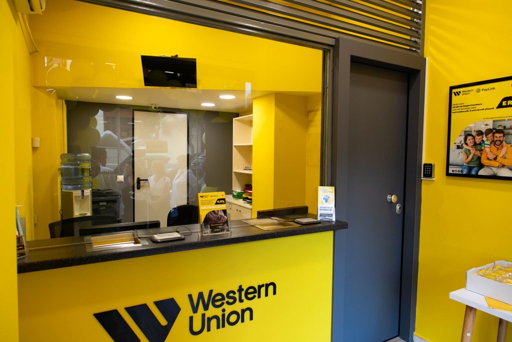Western Union Concept Store Aristotelous