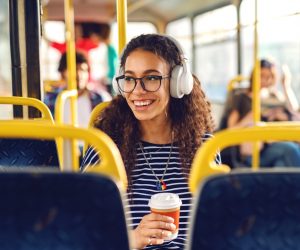 στείλε χρήματα σε τραπεζικό λογαριασμό